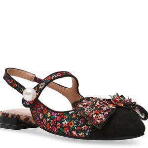 NEW BETSEY JOHNSON Livy Slingback Flats Black Ditsy Floral for women 367mn
